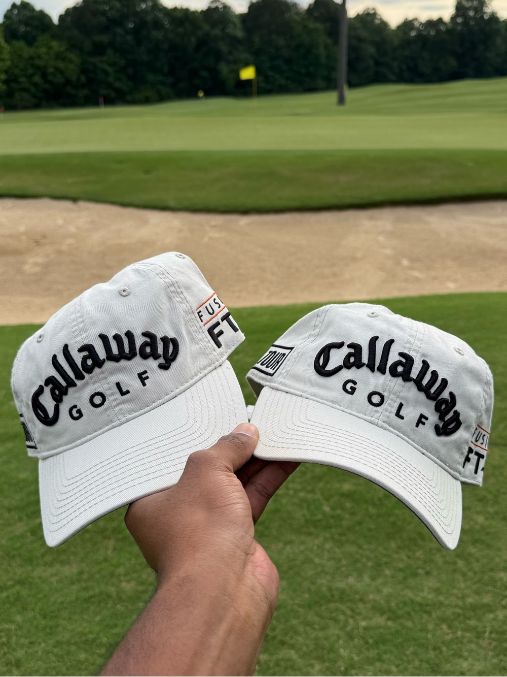 Brand new Callaway White Golf Cap Duo with Black Logo never worn
